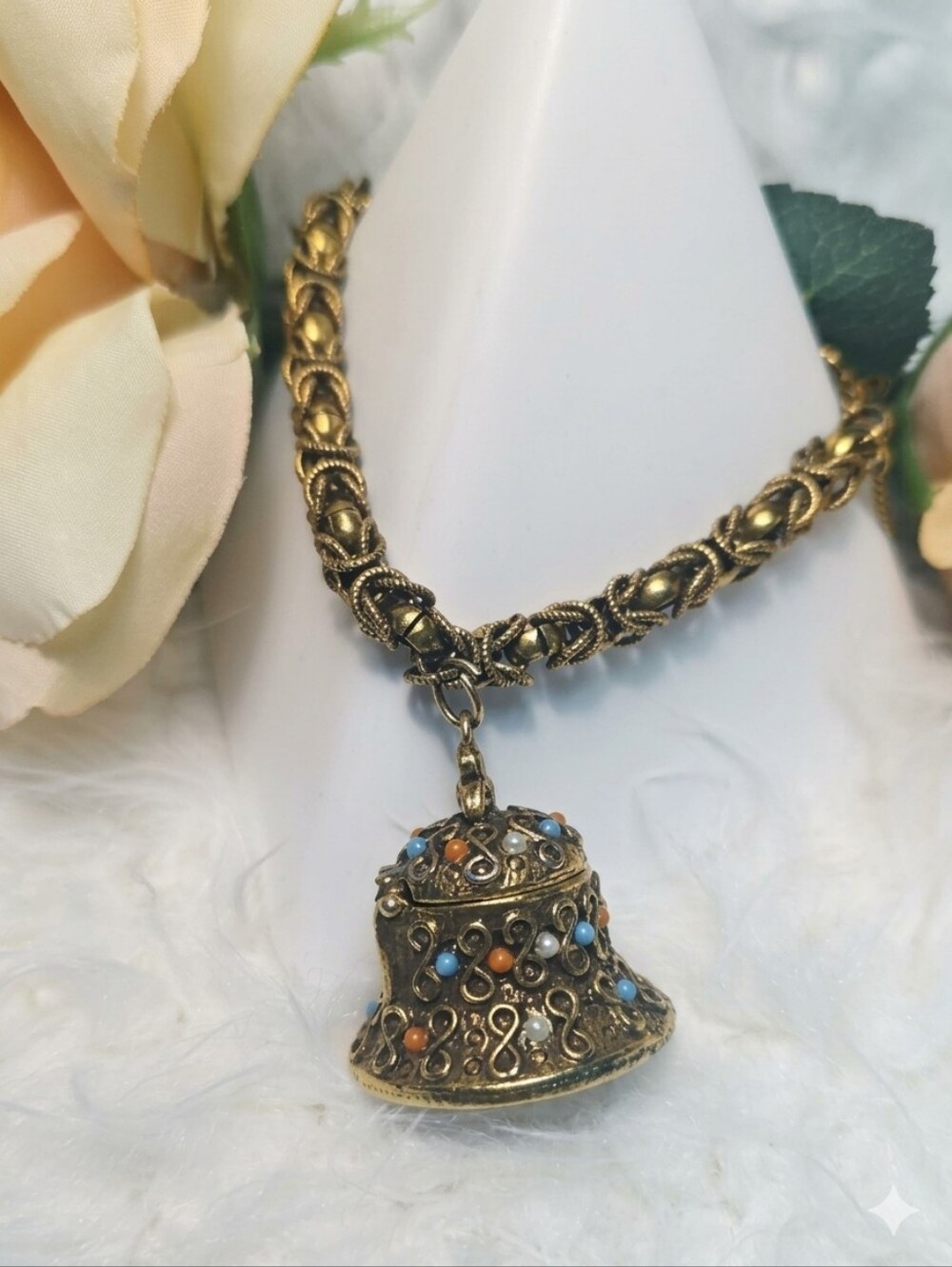 Vintage 1960s Etruscan Revival Bell Locket Bracelet – Antiqued Gold-tone